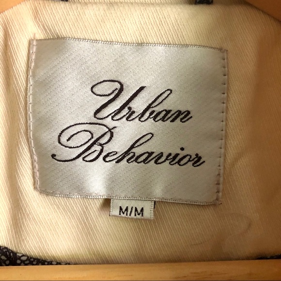 Cream button belted coat floral lined - Picture 4 of 6